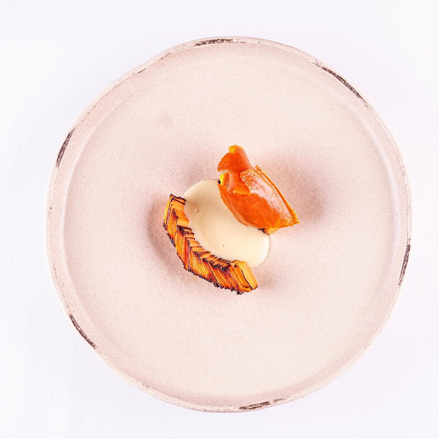 Carrot steak, smoked bacon sauce, ferment_kane